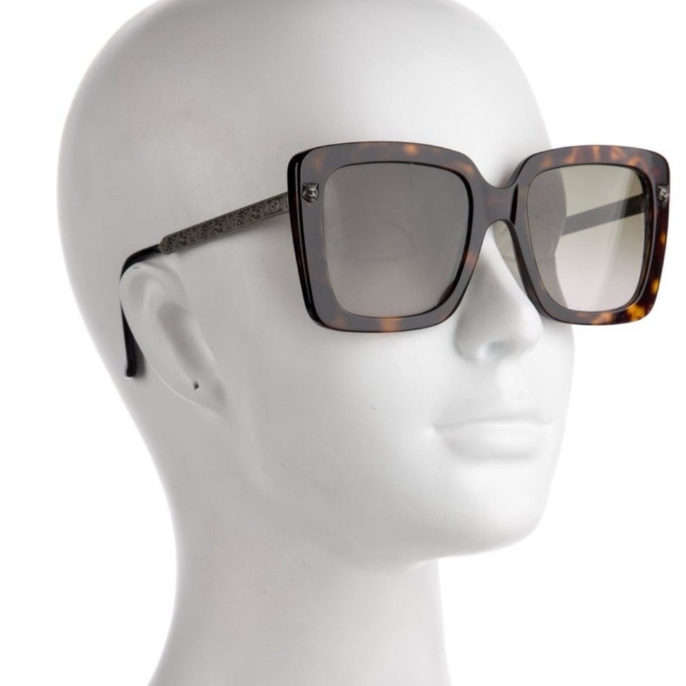 Gucci Women’s Tortoiseshell Square Sunglasses with Dark Brown Lenses - Picture 6 of 6